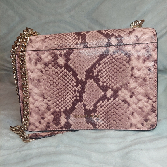 Michael Kors pink snakeskin Jade Shoulder / Crossbody Purse EUC $489 retail - Picture 5 of 14